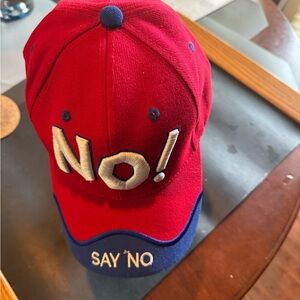Red say no cap